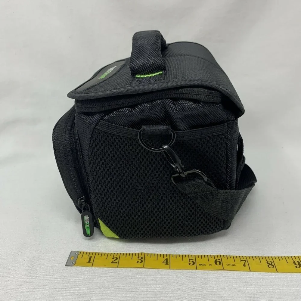 DecGear Compact Camera Bag